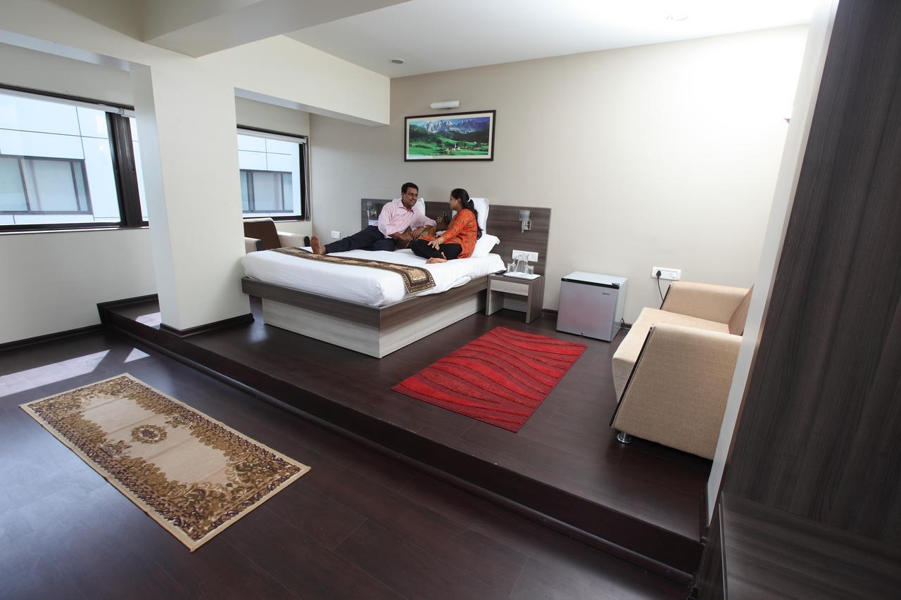 Motel Visava Mahād Habitación foto